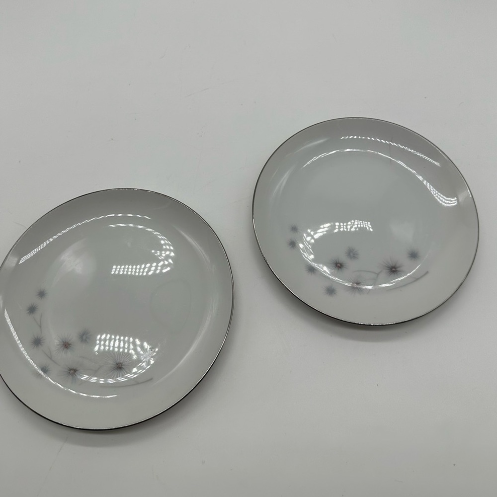 Set of 2  Vintage Creative Platinum Star Burst Bread & Buttern Plate Fine China